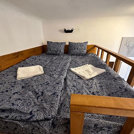 Cozy New Loft Apartment プラハ エクステリア 写真
