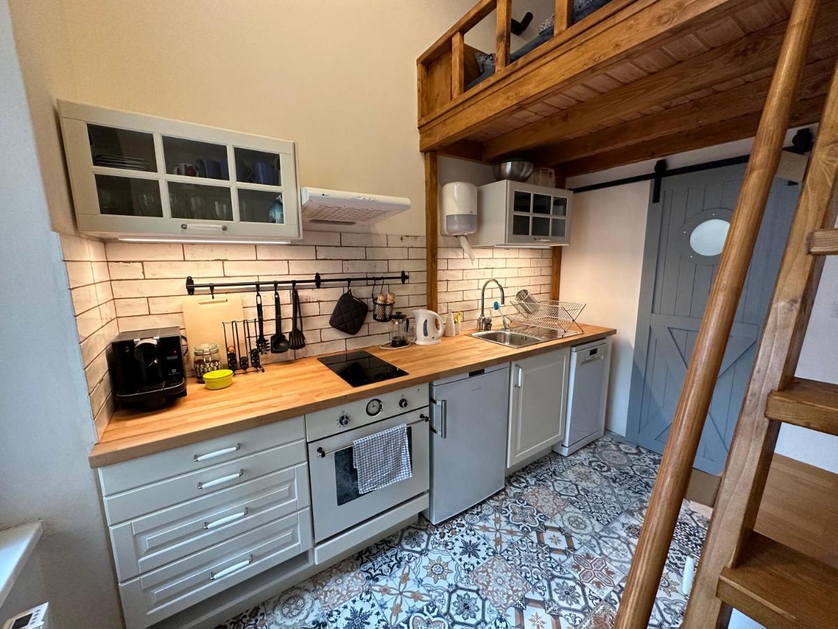 Cozy New Loft Apartment プラハ エクステリア 写真