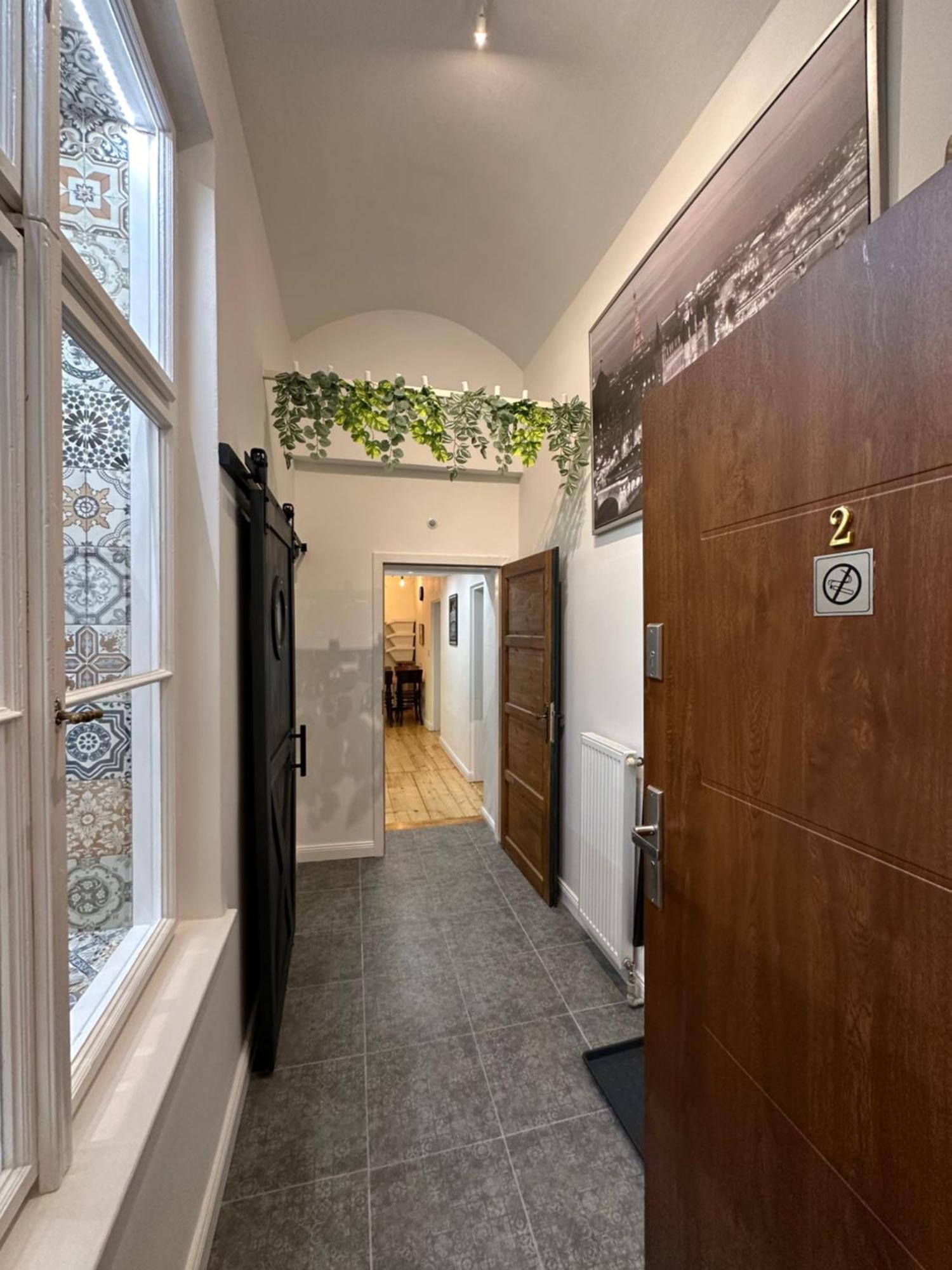 Cozy New Loft Apartment プラハ エクステリア 写真