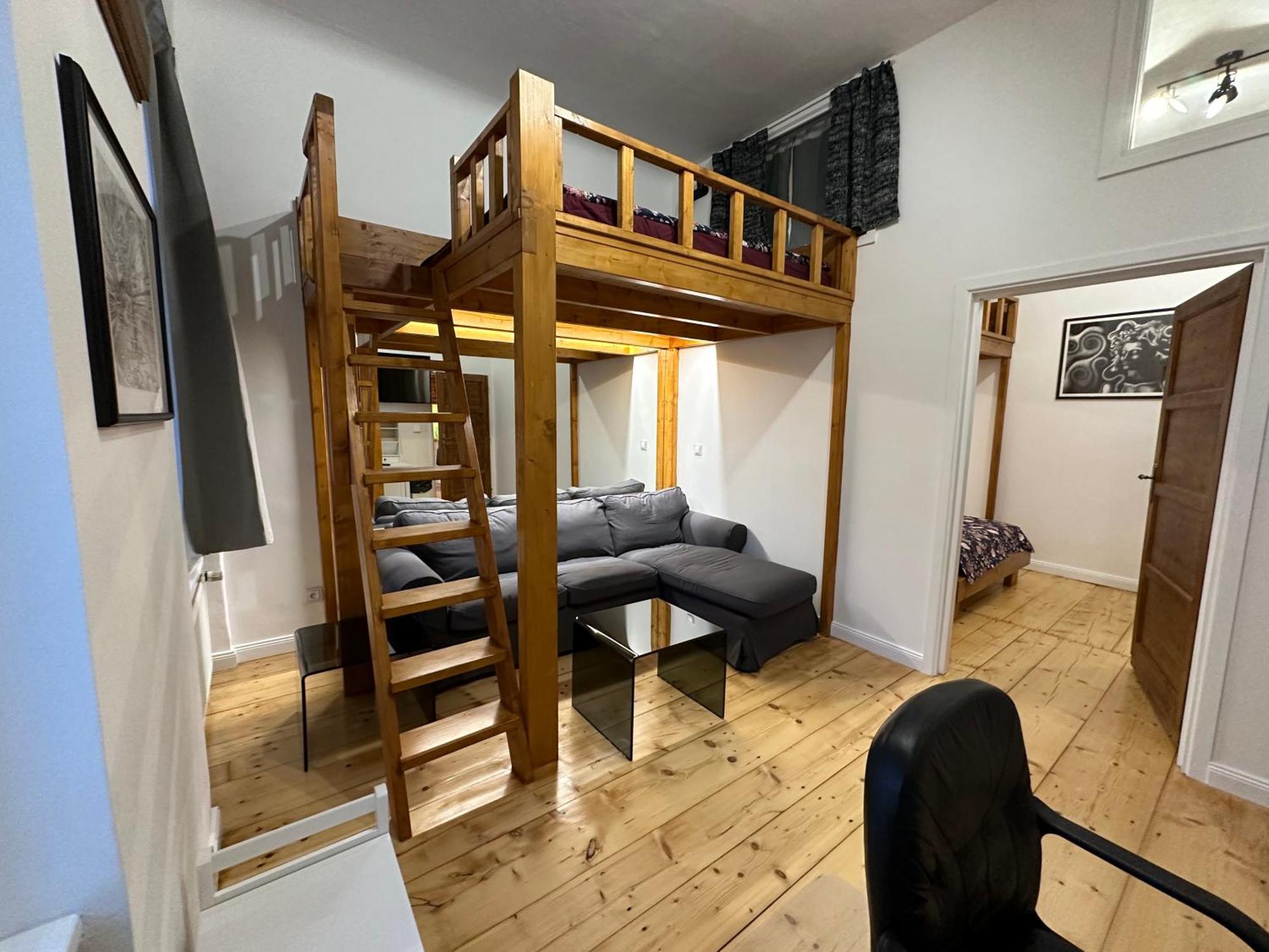 Cozy New Loft Apartment プラハ エクステリア 写真